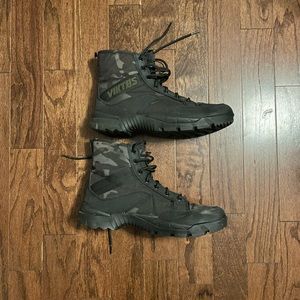 Viktos SZ11 Johnny Combat boots in black multicam